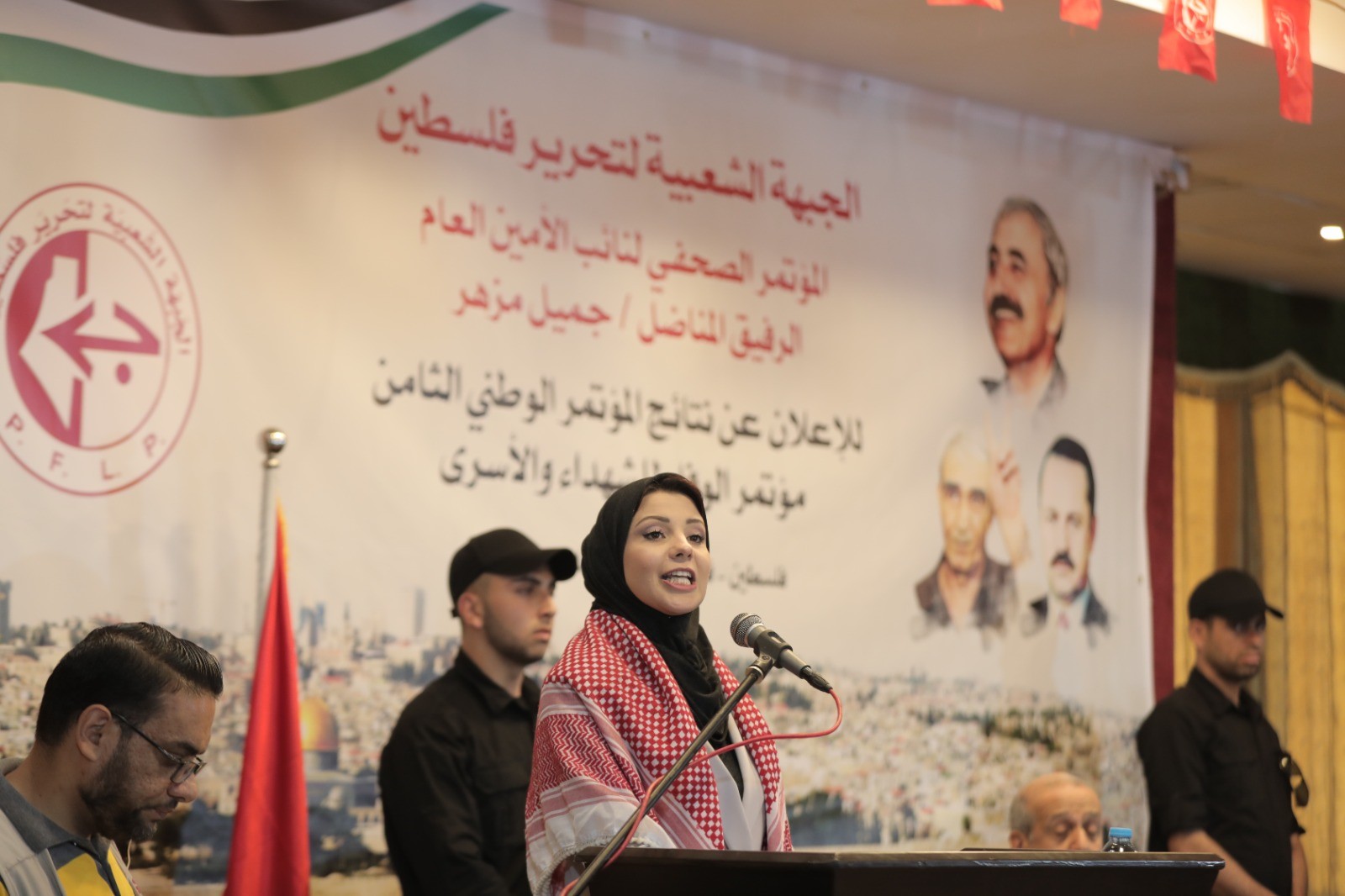 من المؤتمر الصحفي لنائب الأمين العام للجبهة الشعبية جميل مزهر (38).jpg