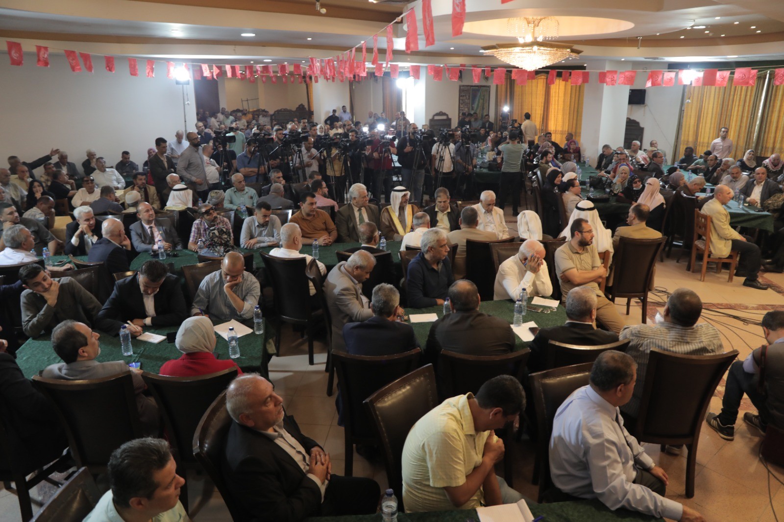 من المؤتمر الصحفي لنائب الأمين العام للجبهة الشعبية جميل مزهر (22).jpg